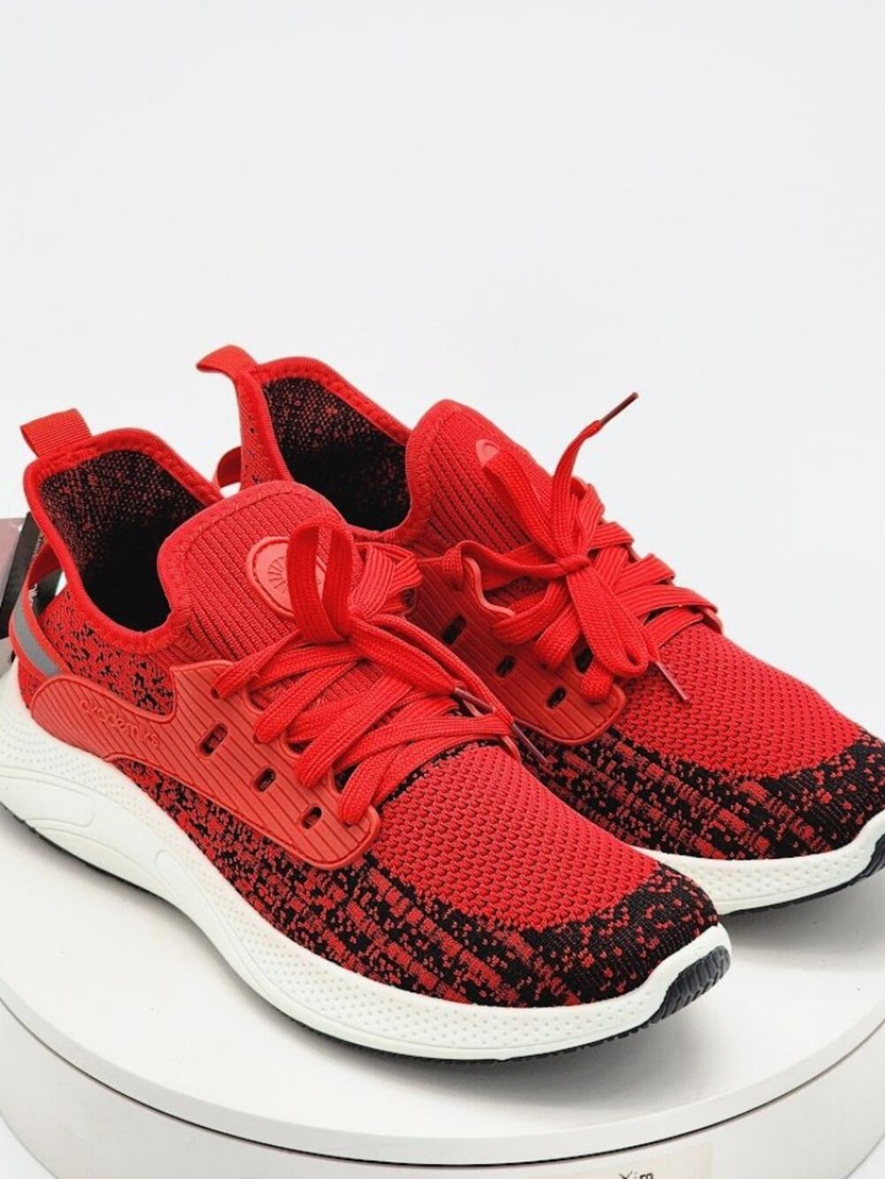 Akademiks Flight-01 Men’s Red Black Knit Athletic Sneakers Size 10 M New